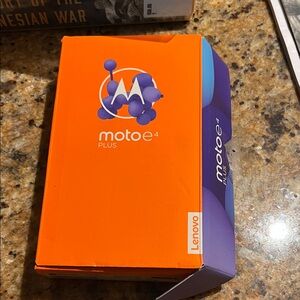 Lenovo Moto E4 Plus Box in Orange and Purple